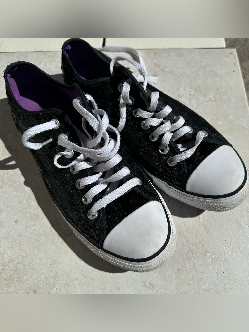 Converse Chuck Taylor Black sequin low top sneakers size  women’s 11, men’s 9